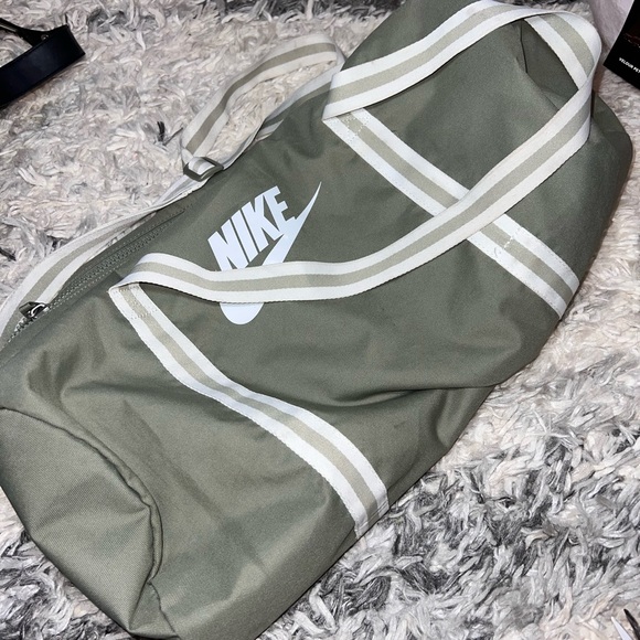 Nike Olive Duffel Bag with White Accents - Picture 1 of 6